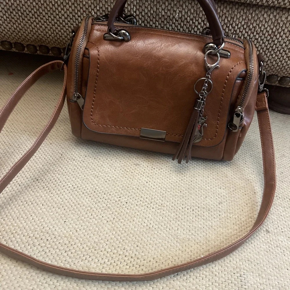 Tassel Shoulder Bag Large Brown Crossbody Purse Zipper & Strap Vegan Charms